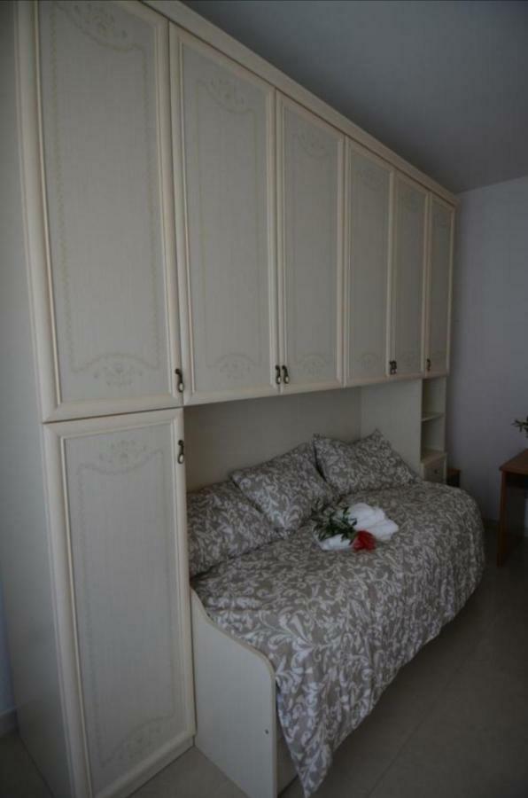 "La Casa Di Mariagrazia" Rooms Con Cucina Condivisa E Terrazza Sammichele Di Bari Extérieur photo